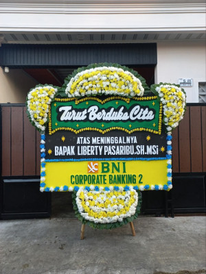 Papan Bunga Duka di Dwikora